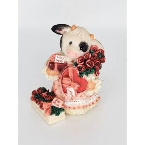Vintage "I'm Just A Cow Who Cant Say No" Mary Moo Moo's‎ Figurine Valentine...